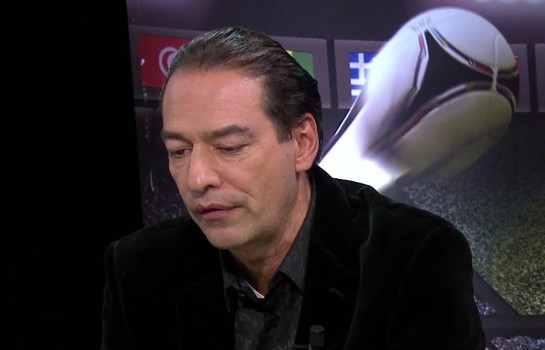 Un journaliste suspendu pour avoir insulté des joueurs à l’antenne Un journaliste suspendu pour avoir insulté des joueurs à l’antenne
