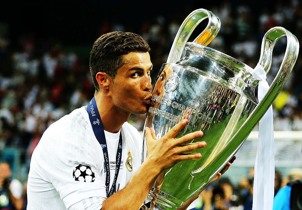 1XBET vous propose de parier sur le fait que le Real Madrid gagnera la Ligue des Champions, et que Ronaldo sera le meilleur buteur 1XBET vous propose de parier sur le fait que le Real Madrid gagnera la Ligue des Champions, et que Ronaldo sera le meilleur buteur
