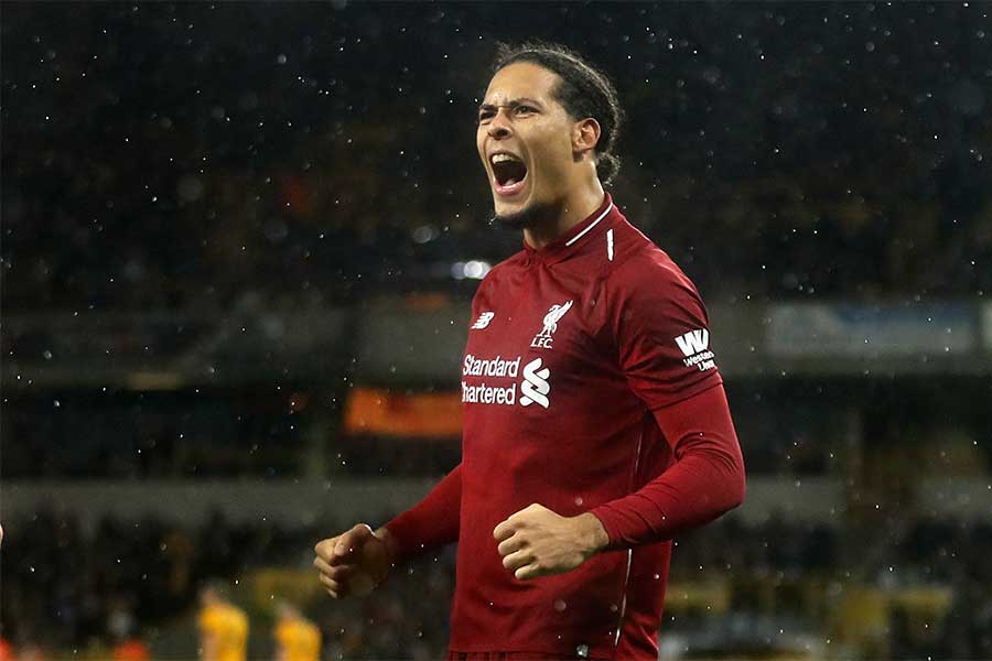 Van Dijk est élu meilleur joueur de la saison 2018/19 selon l'UEFA Van Dijk est élu meilleur joueur de la saison 2018/19 selon l'UEFA