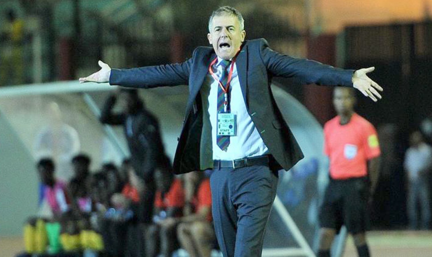Le coach de l’Algérie limogé après la défaite contre le Cameroun ?