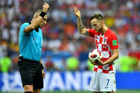 Mondial 2018 : Ivan Rakitic remonté contre contre l’arbitrage pendant la finale de la Coupe du monde Mondial 2018 : Ivan Rakitic remonté contre contre l’arbitrage pendant la finale de la Coupe du monde