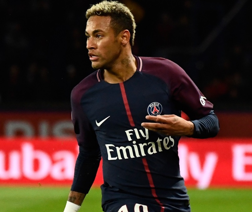 La France dément des faveurs lors du transfert de Neymar La France dément des faveurs lors du transfert de Neymar