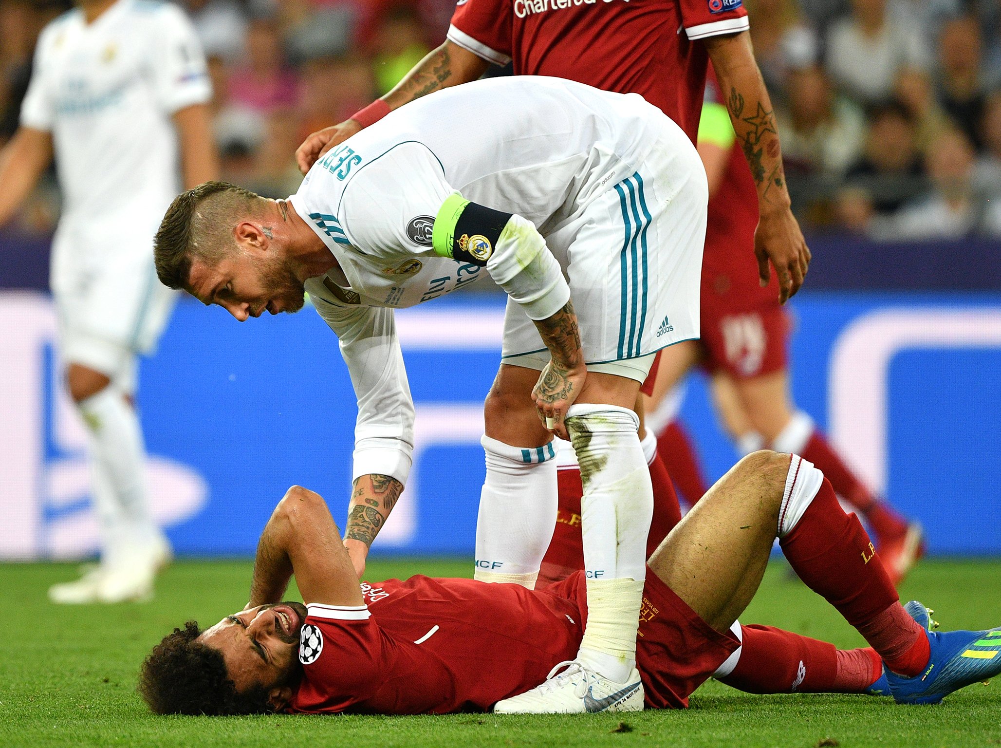 Salah sort de son silence et répond à Ramos Salah sort de son silence et répond à Ramos