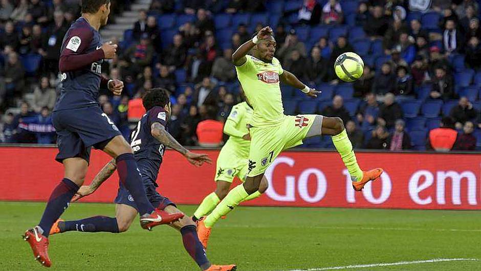Voici pourquoi Toko Ekambi a refusé la Premier League Voici pourquoi Toko Ekambi a refusé la Premier League