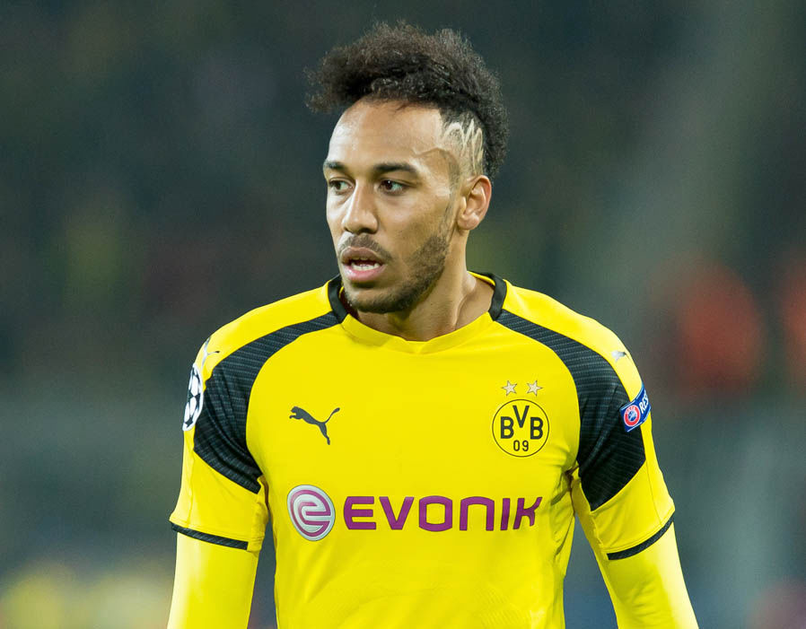 Liverpool s’intéresse à Aubameyang Liverpool s’intéresse à Aubameyang