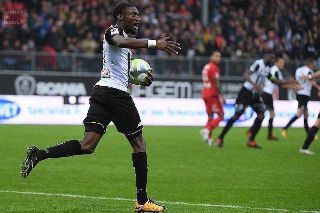 Toko Ekambi à la poursuite d’un record Toko Ekambi à la poursuite d’un record