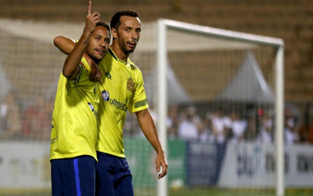 Voici comment Néné a convaincu Neymar de signer au PSG Voici comment Néné a convaincu Neymar de signer au PSG