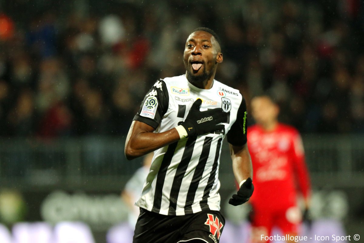 Toko Ekambi plus fort qu’Aboubakar Toko Ekambi plus fort qu’Aboubakar