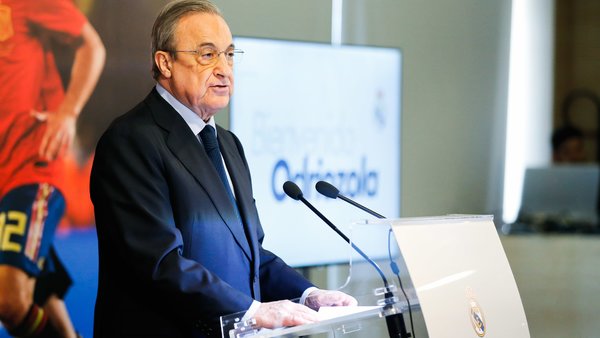 Real Madrid : Pérez s'enflamme pour sa nouvelle recrue ! Real Madrid : Pérez s'enflamme pour sa nouvelle recrue !