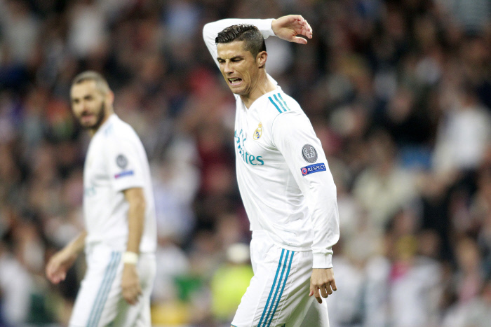 Le comportement de Cristiano Ronaldo commence à énerver Madrid Le comportement de Cristiano Ronaldo commence à énerver Madrid