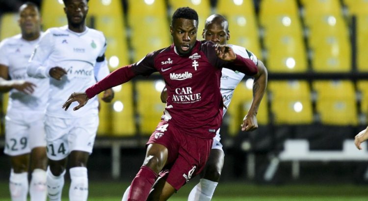 Mandjeck et Assou Ekotto ont un pied en Ligue 2 Mandjeck et Assou Ekotto ont un pied en Ligue 2