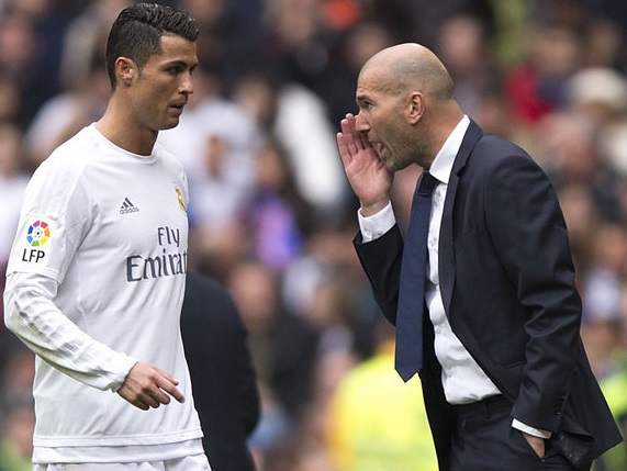 Zidane prépare un gros coup avec Cristiano Ronaldo face au PSG