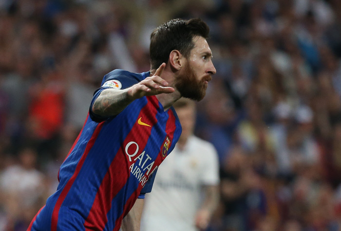 Messi renoue avec les quadruplés Messi renoue avec les quadruplés