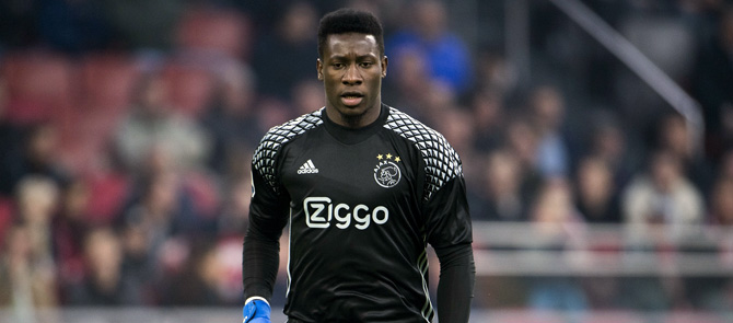 Malgré ses envies de départ, Onana commence la pré-saison avec l’Ajax