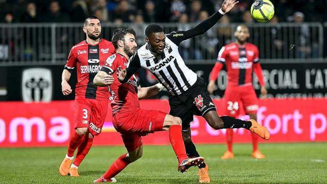Et de 14 pour Toko Ekambi Et de 14 pour Toko Ekambi