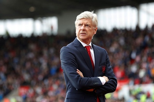 Barcelone : Une arrivée du Barça en Premier League ? Arsène Wenger se prononce ! Barcelone : Une arrivée du Barça en Premier League ? Arsène Wenger se prononce !