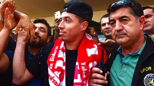 Nasri rejoint Eto’o à Antalyaspor Nasri rejoint Eto’o à Antalyaspor