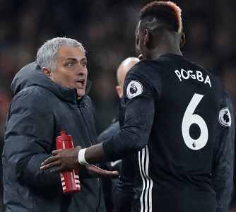 Entre Pogba et Mourinho, la guerre est déclarée Entre Pogba et Mourinho, la guerre est déclarée