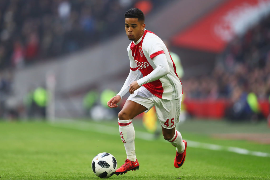 Quand le fils de Kluivert se compare à Neymar Quand le fils de Kluivert se compare à Neymar