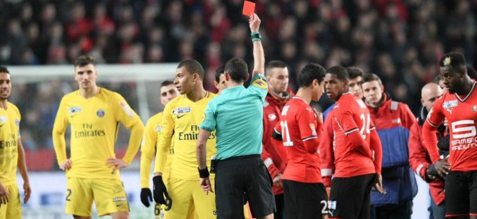 Deux matchs de suspension pour Mbappé Deux matchs de suspension pour Mbappé