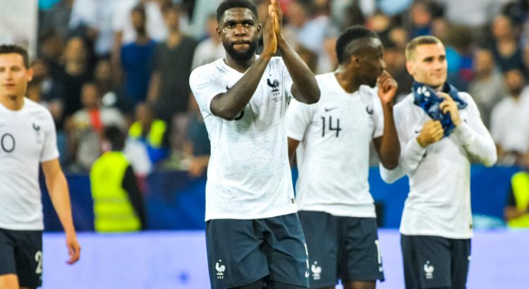 Un commentateur critique sévèrement Umtiti Un commentateur critique sévèrement Umtiti