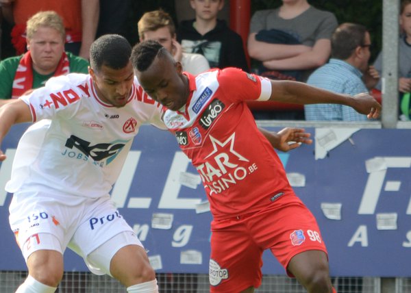 Mouscron et Olinga cèdent du terrain en Belgique Mouscron et Olinga cèdent du terrain en Belgique