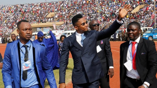 Eto’o n’a pas apprécié la blague de Jeune Afrique Eto’o n’a pas apprécié la blague de Jeune Afrique