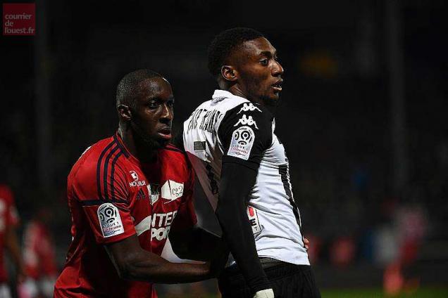 Monaco étrille Toko Ekambi Monaco étrille Toko Ekambi
