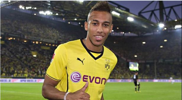Aubameyang prolonge à Dortmund 