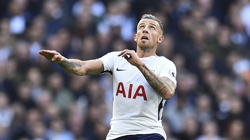 Le Real Madrid prépare une offre  pour un défenseur de Tottenham