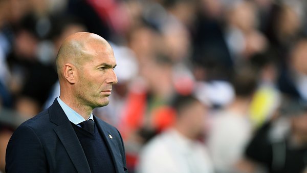 Zidane annoncé à la Juve, son entourage répond ! Zidane annoncé à la Juve, son entourage répond !