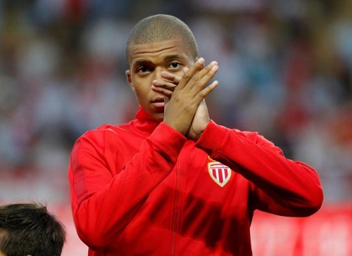  Mbappé cite Camus pour clamer son amour des supporters de Monaco