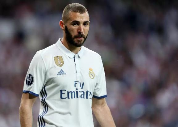  Real Madrid - Le Bernabeu est-il ingrat avec Karim Benzema ?