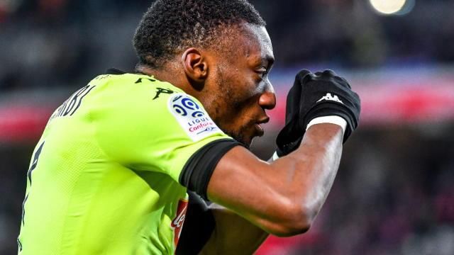 La Chine propose plus de 20 millions d’euros pour Toko Ekambi La Chine propose plus de 20 millions d’euros pour Toko Ekambi