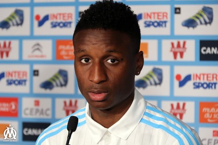 Bouna Sarr ferme la porte au Sénégal Bouna Sarr ferme la porte au Sénégal