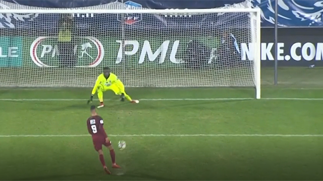 Une panenka ratée élimine Mandjeck et Metz Une panenka ratée élimine Mandjeck et Metz