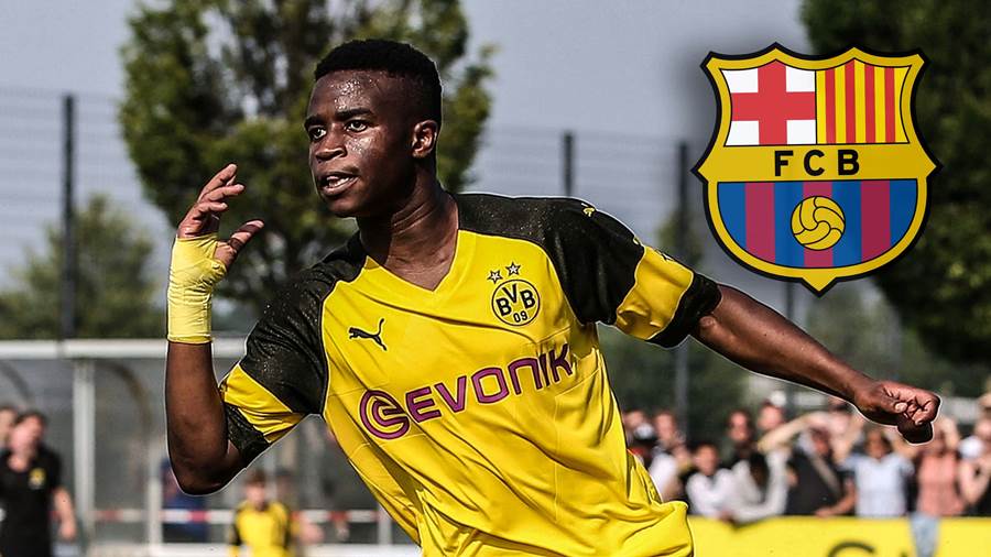 Le Barça aussi veut la pépite Youssoufa Moukoko