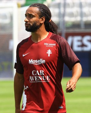 Efouba et Assou-Ekotto absent avec Metz Efouba et Assou-Ekotto absent avec Metz