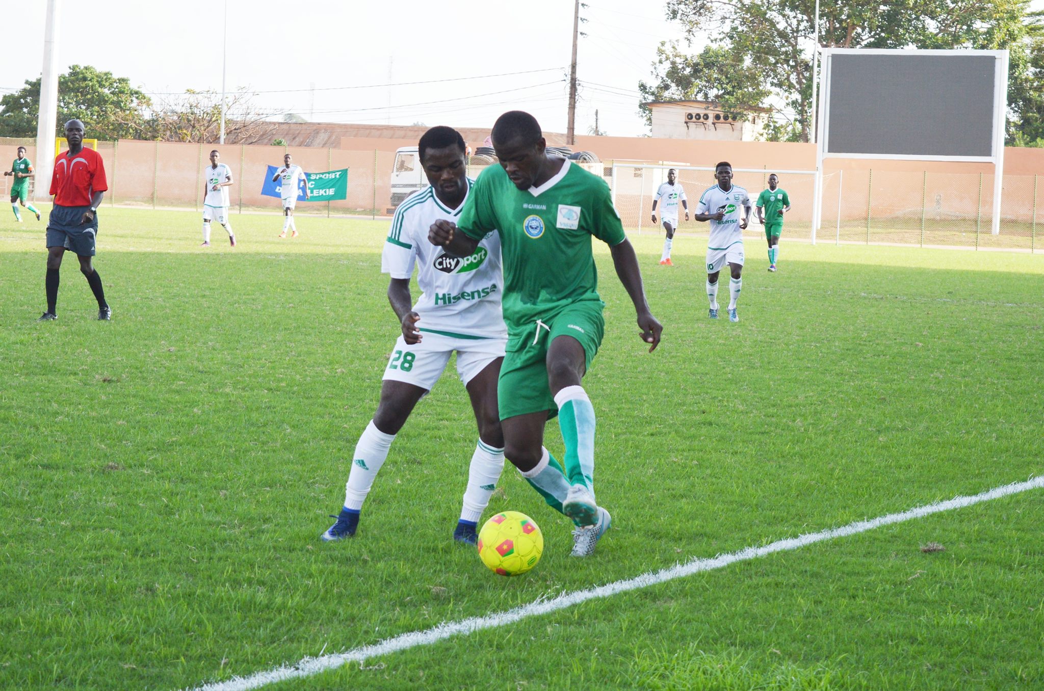 Une nouvelle date pour le début du championnat camerounais après deux reports Une nouvelle date pour le début du championnat camerounais après deux reports