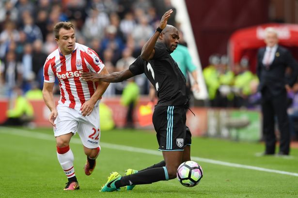 Allan Nyom sous le feu des critiques Allan Nyom sous le feu des critiques