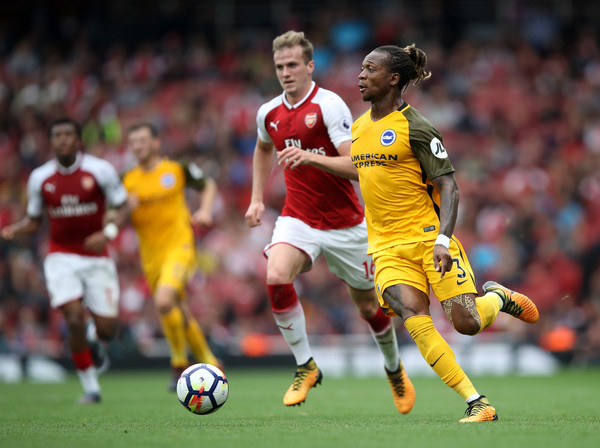 Bong et Brighton enfoncent Arsenal Bong et Brighton enfoncent Arsenal
