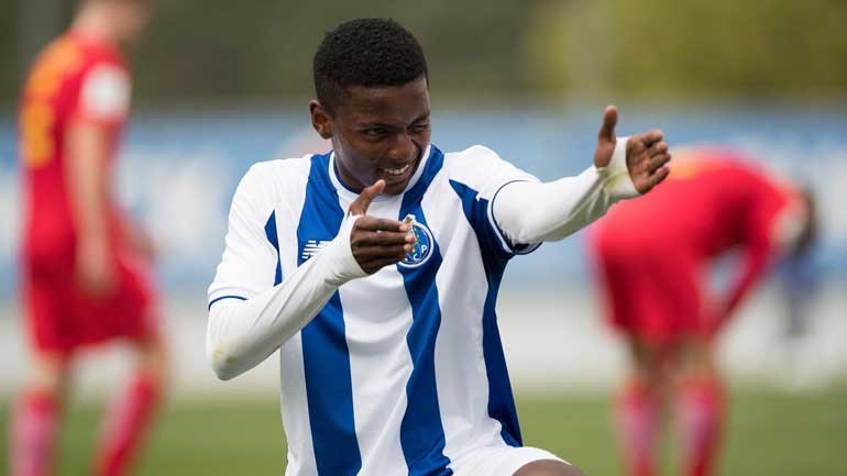 Junior Maleck, nouvelle pépite mexicaine du FC Porto, d’origine camerounaise