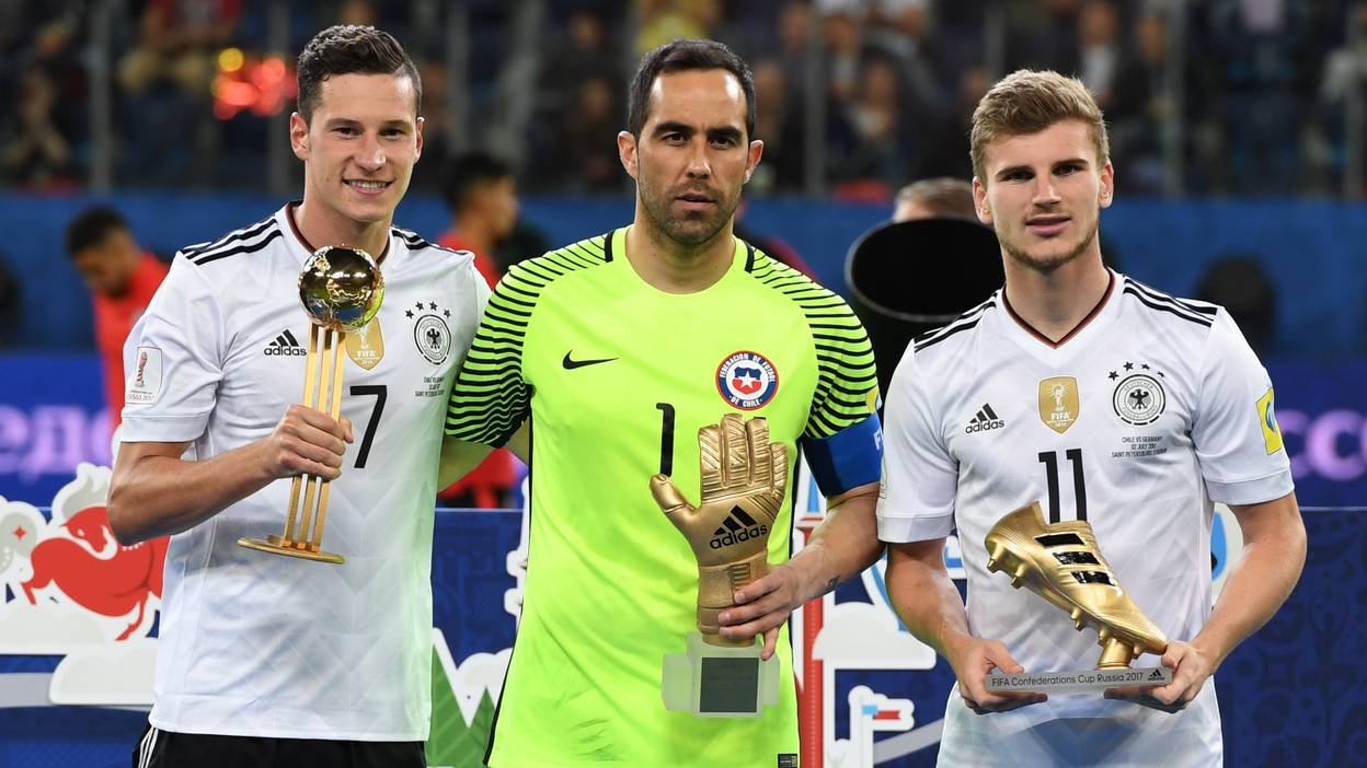 Julian Draxler élu "Ballon d'Or" et Bravo "Gant d'Or" de la Coupe des Confédérations