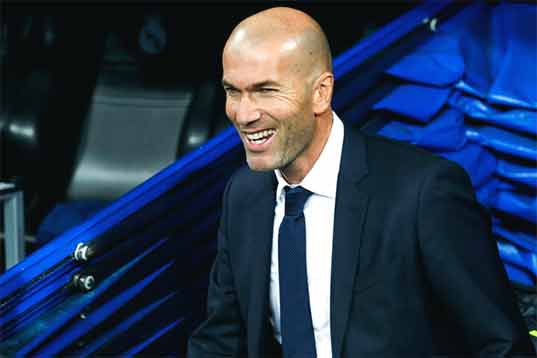Officiel : Zinédine Zidane quitte le Real Madrid ! Officiel : Zinédine Zidane quitte le Real Madrid !