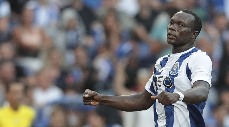 Aboubakar muet, Porto accroché en championnat 