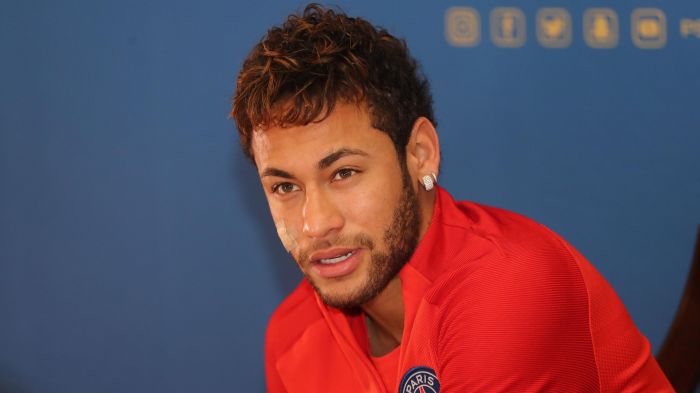  Mercato – PSG :Une offre folle de 400 millions d'euros pour Neymar ?